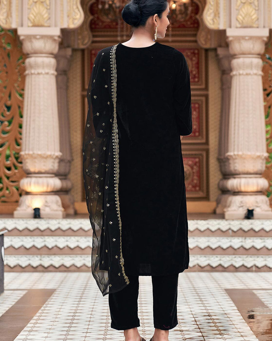 Lizza Fancy Embroidery Velvet Suit Pair &  Dupatta set.