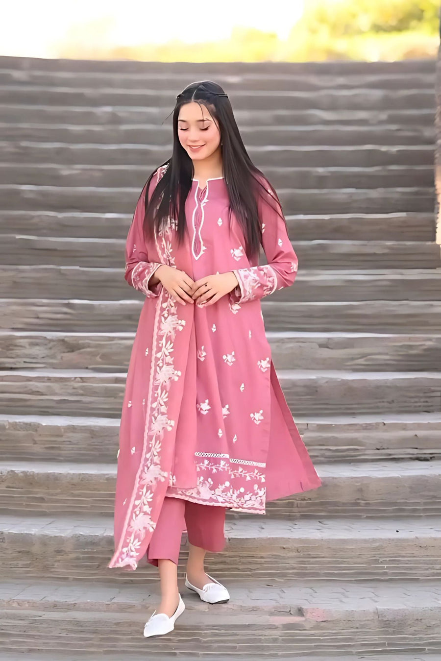 Rosey Embroidery Thread Suit Set with Fency Dupatta.