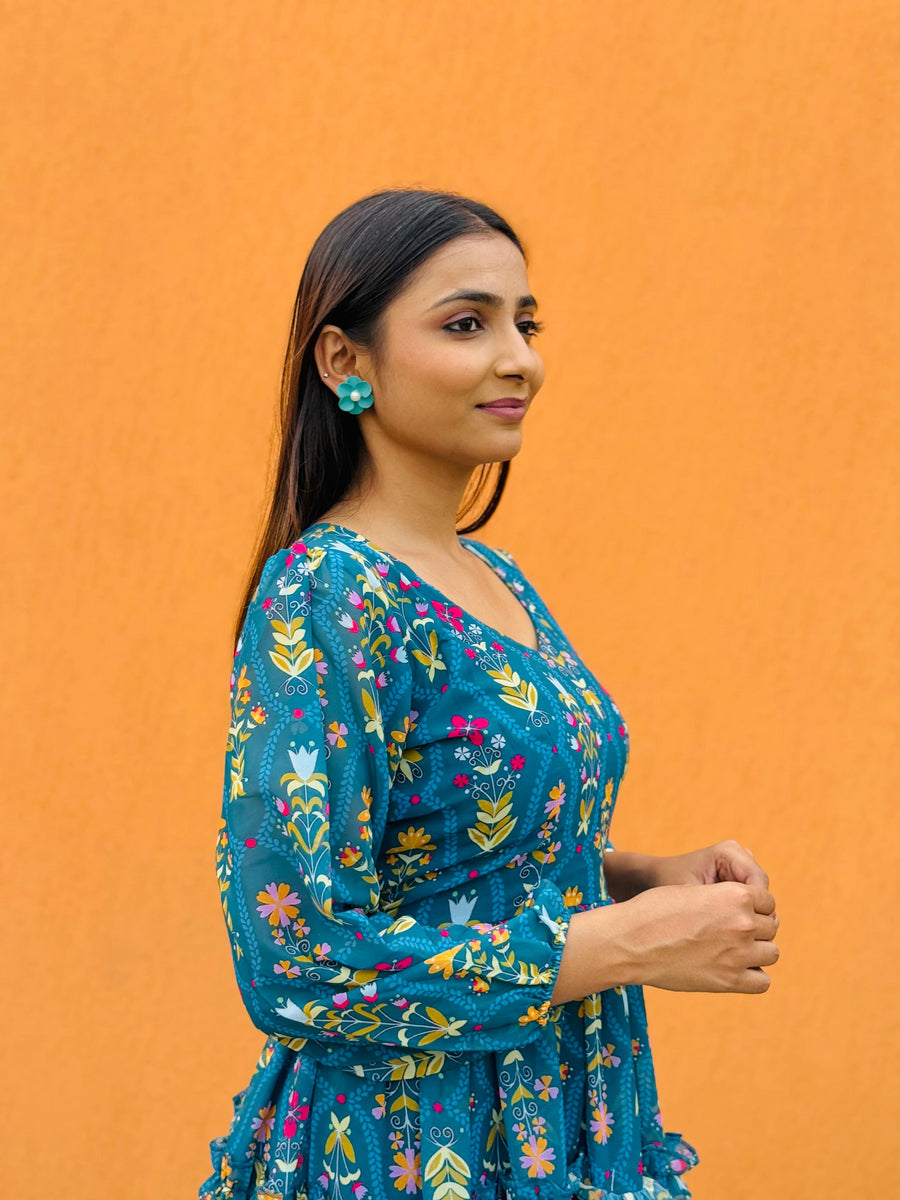 Kudbi Berry Blue Stylish 3-leyar Gown For Women.