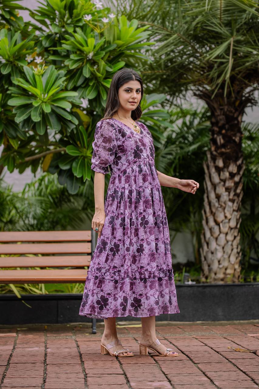 Kudbi Jiyaa Stylish Print Gown For Women.