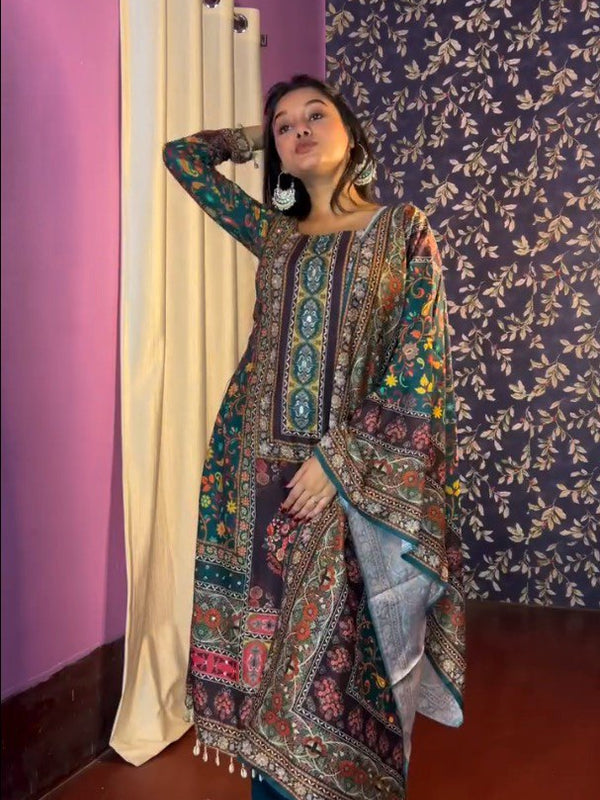 Jannat Green Suit & Dupatta set.
